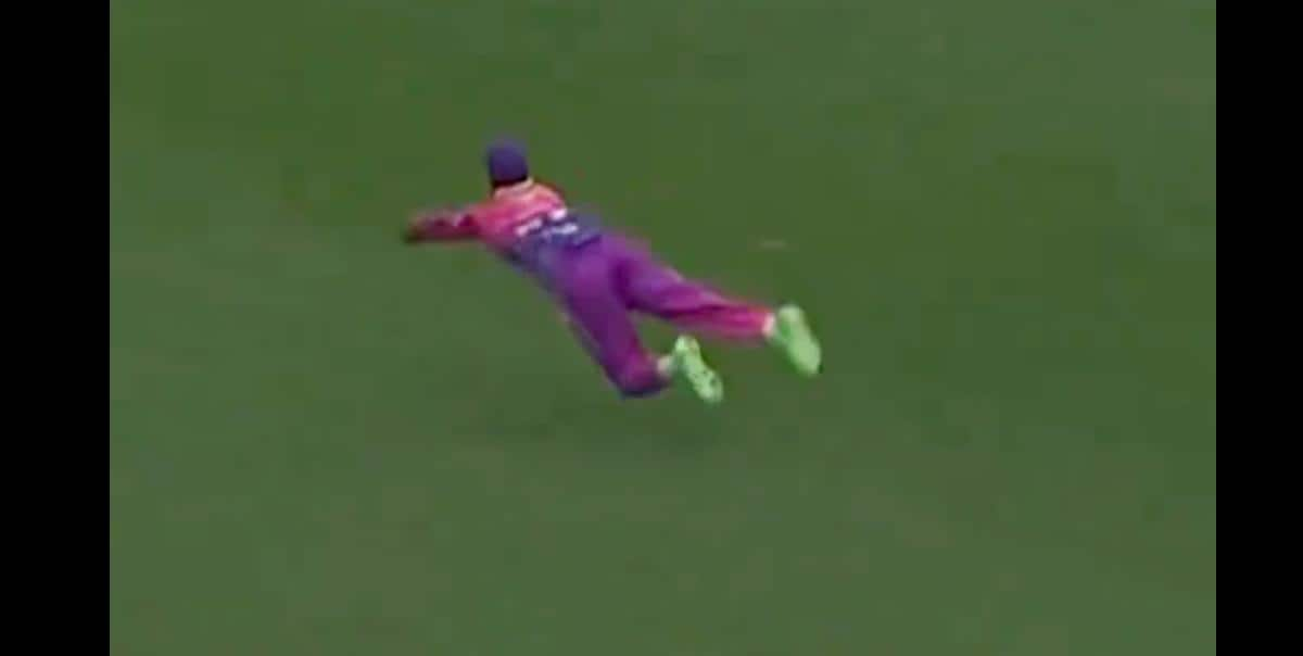 Shakib takes a stunning catch [X]
